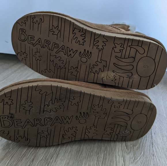 Bearpaw Boots - Picture 5 of 9